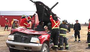 Heavy rescue course deals with big wrecks